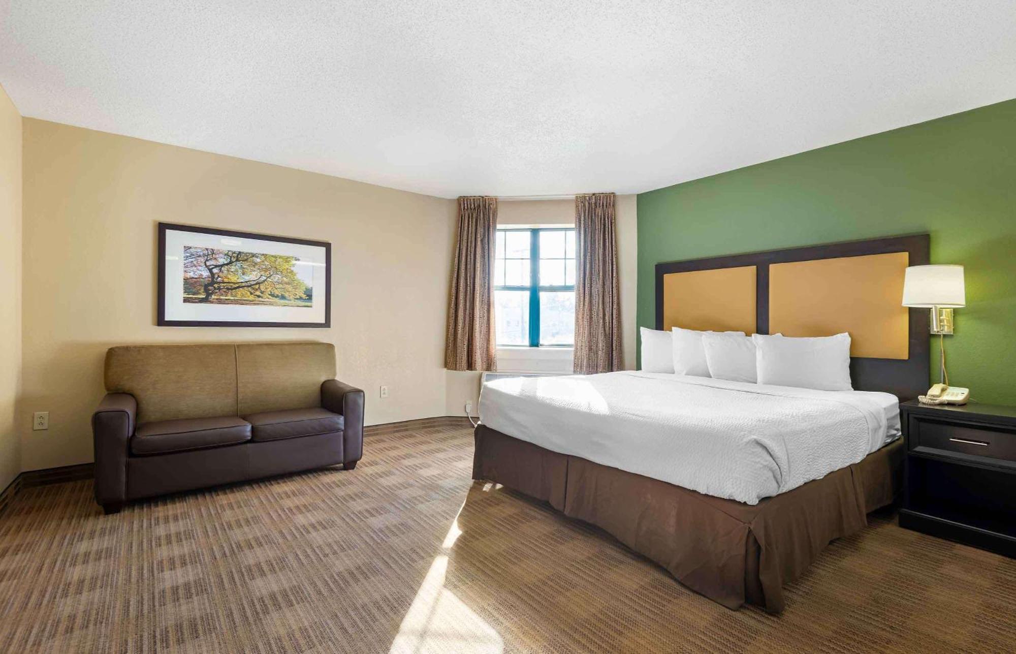 เอ็กซ์เทนด์ สเตย์ อเมริกา โรเชสเตอร์ เฮนเรียตตา Hotel Ridgeland ภายนอก รูปภาพ