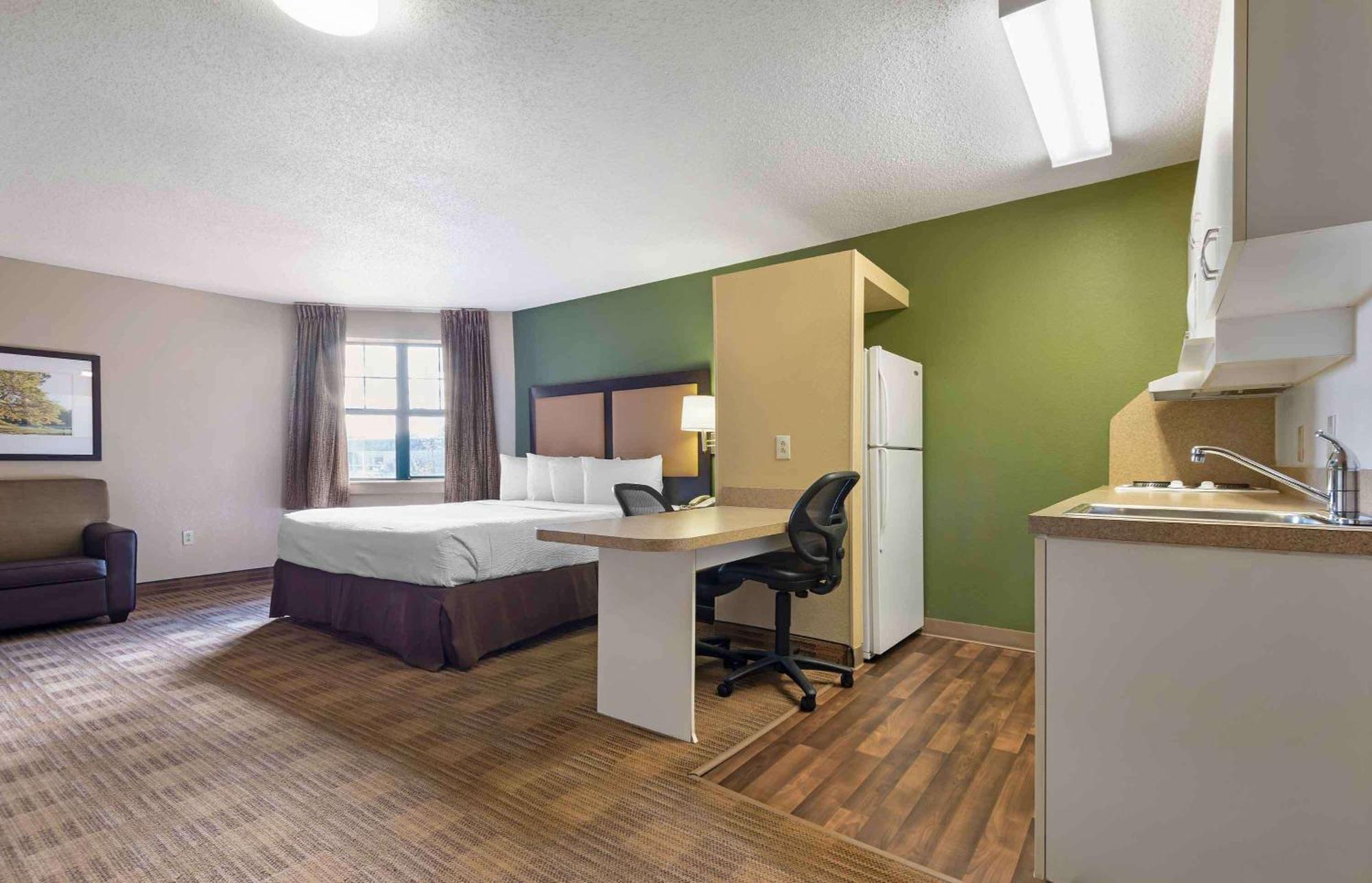 เอ็กซ์เทนด์ สเตย์ อเมริกา โรเชสเตอร์ เฮนเรียตตา Hotel Ridgeland ภายนอก รูปภาพ