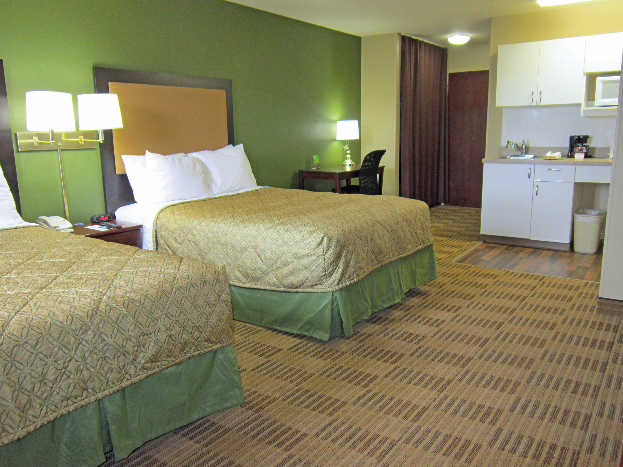 เอ็กซ์เทนด์ สเตย์ อเมริกา โรเชสเตอร์ เฮนเรียตตา Hotel Ridgeland ภายนอก รูปภาพ